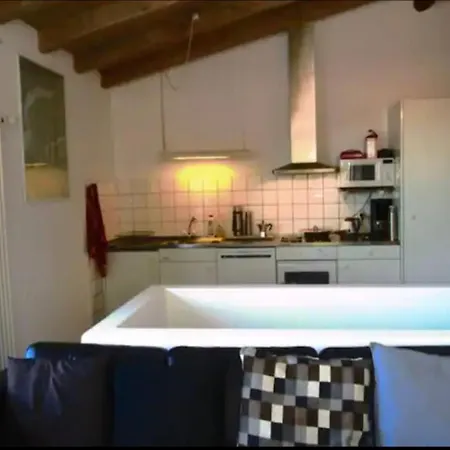 Casa Vista Cadro Executive Apartment