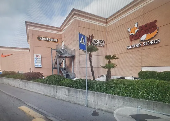 Casa Vista Cadro Executive